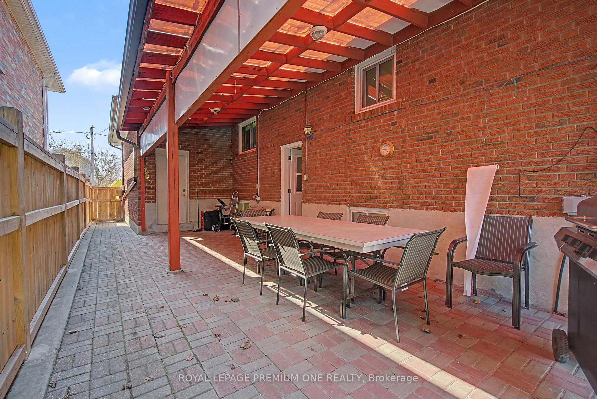 Photo 30 of 44 Ellerby Square N, Vaughan, West Woodbridge — HOMEH