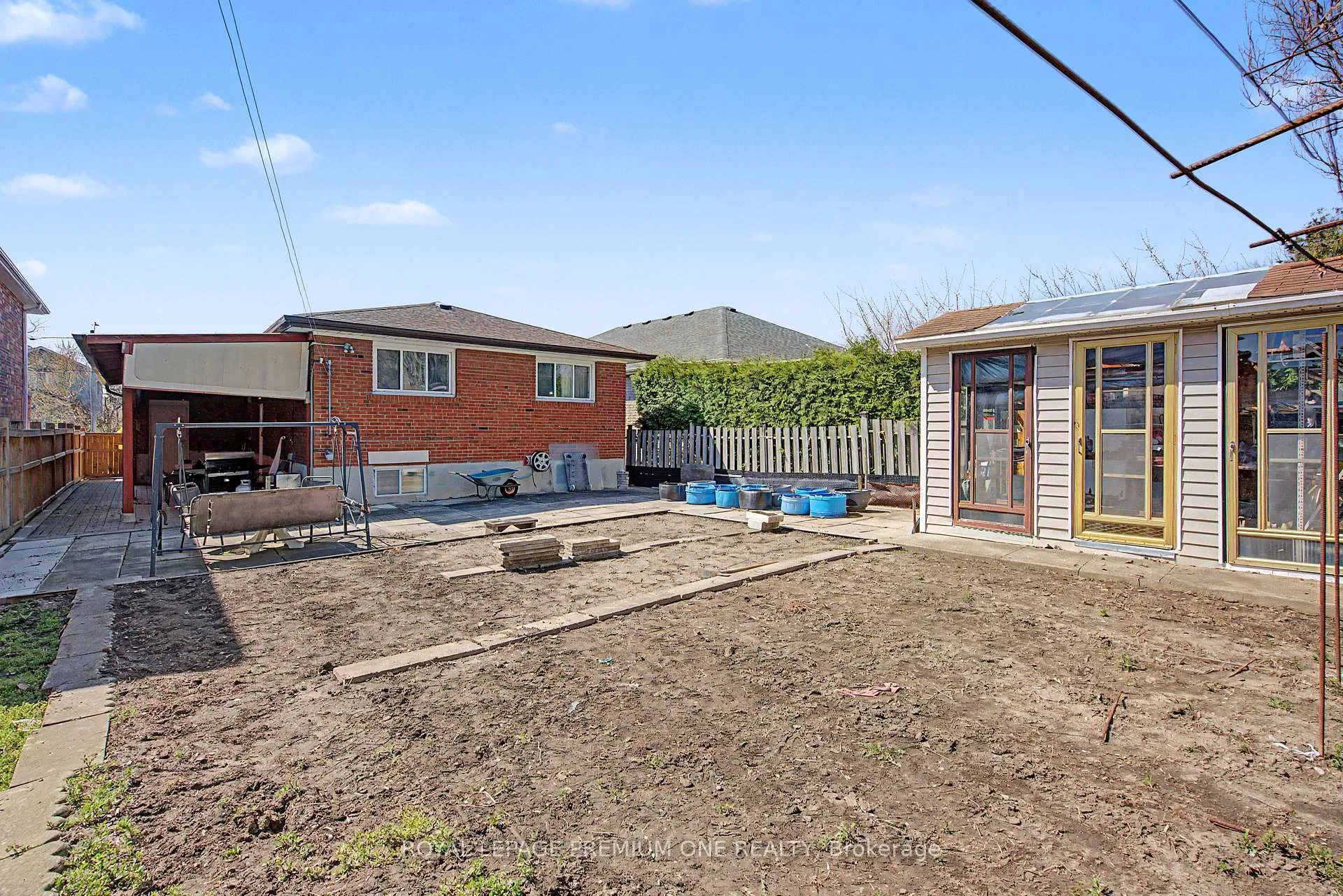 Photo 32 of 44 Ellerby Square N, Vaughan, West Woodbridge — HOMEH