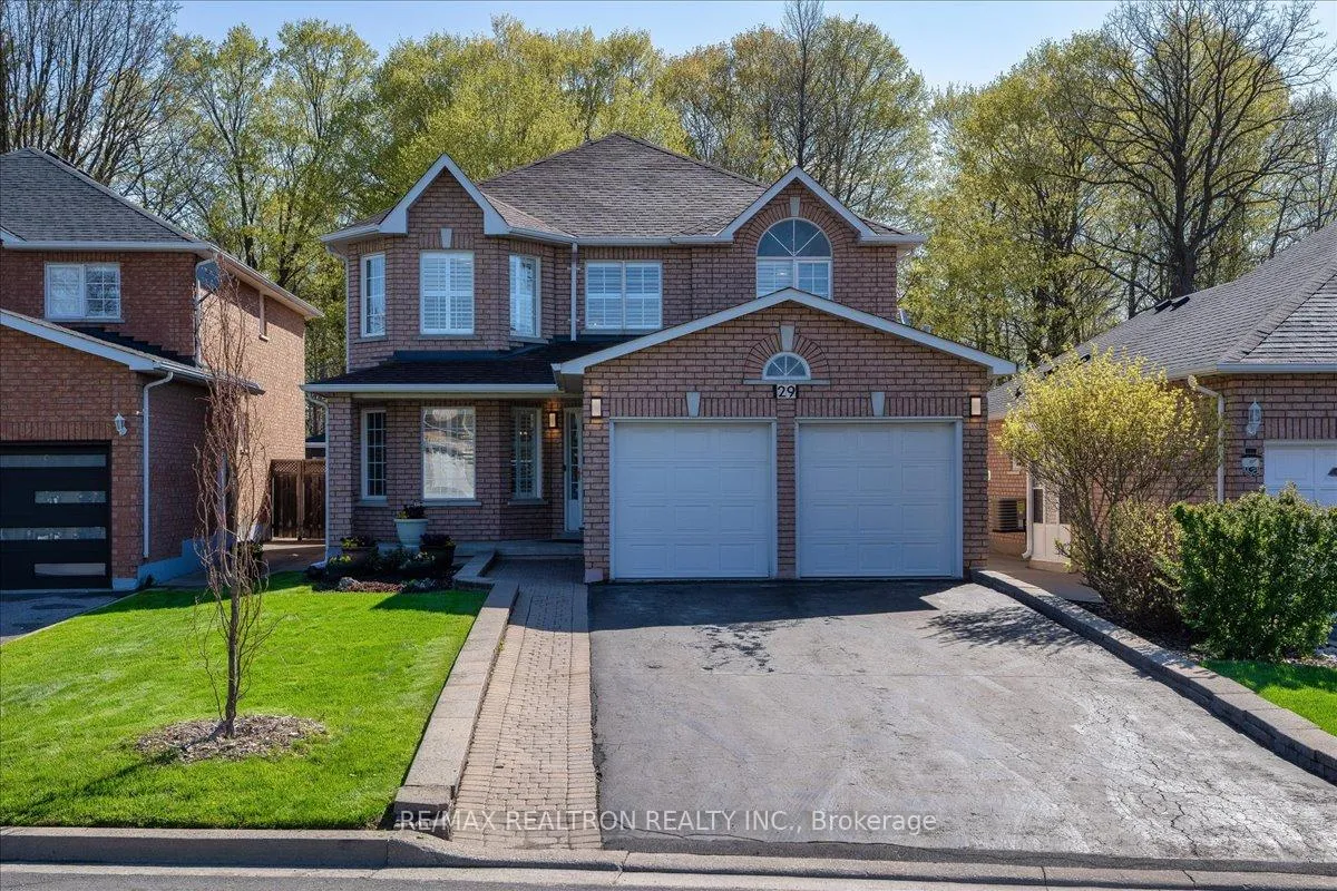 Photo 1 of 29 Campania Court, Vaughan, Elder Mills — HOMEH