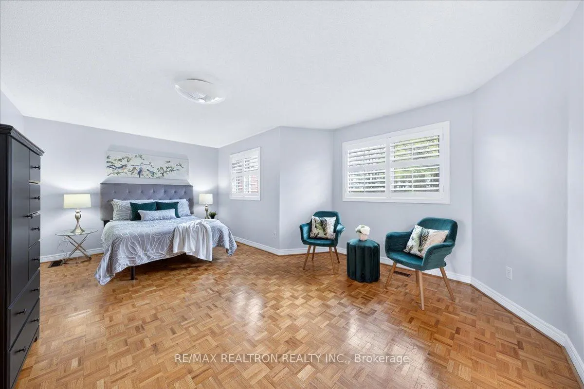 Photo 26 of 29 Campania Court, Vaughan, Elder Mills — HOMEH