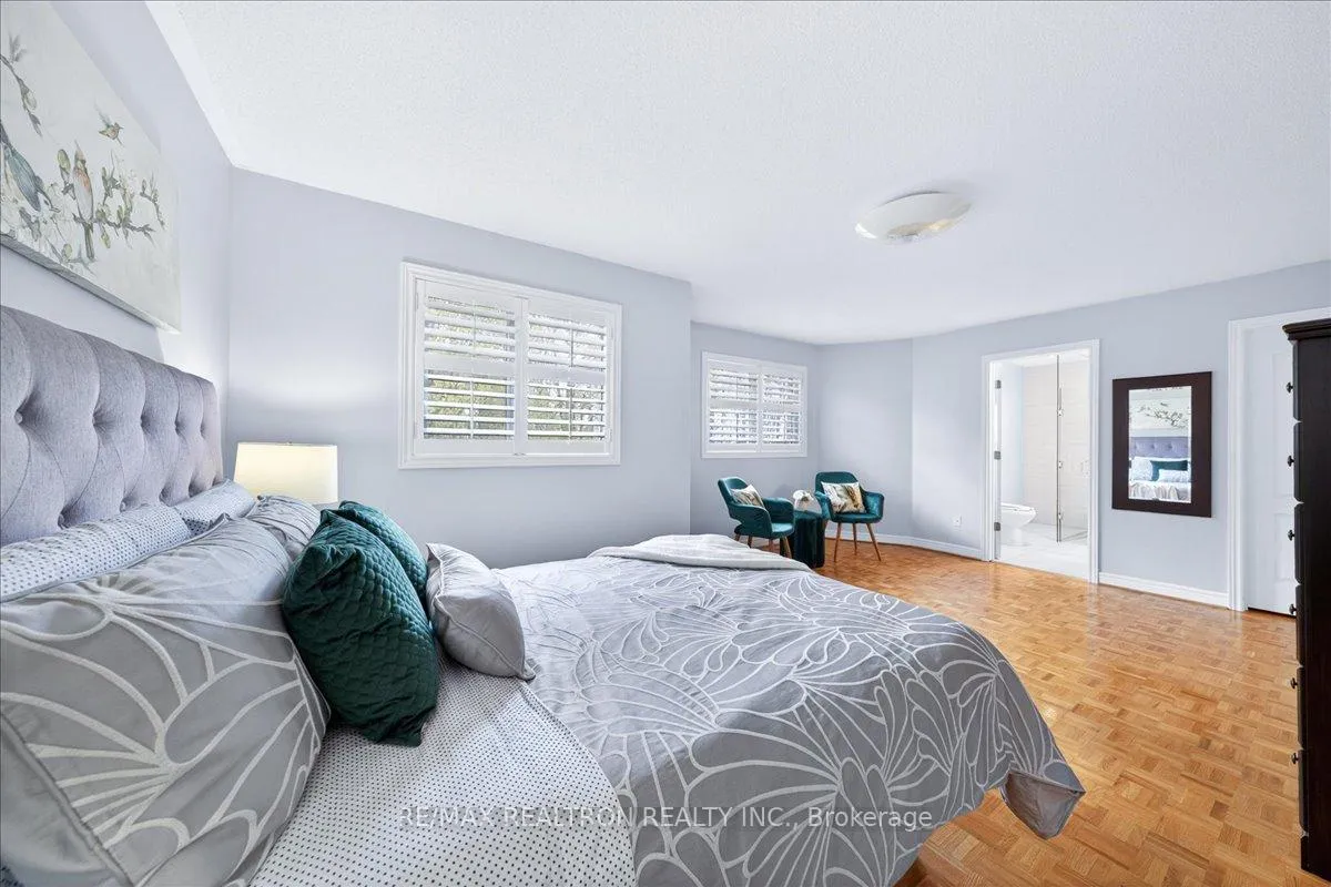 Photo 28 of 29 Campania Court, Vaughan, Elder Mills — HOMEH