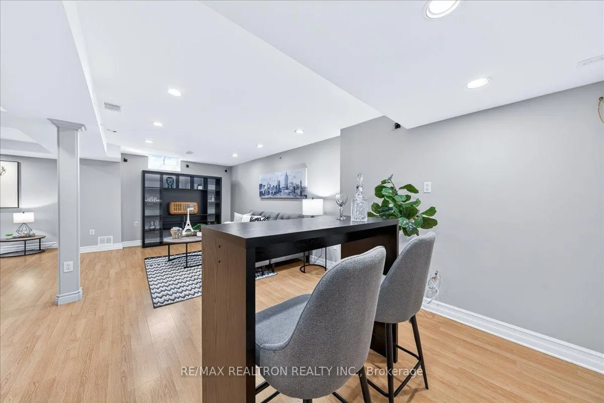 Photo 36 of 29 Campania Court, Vaughan, Elder Mills — HOMEH