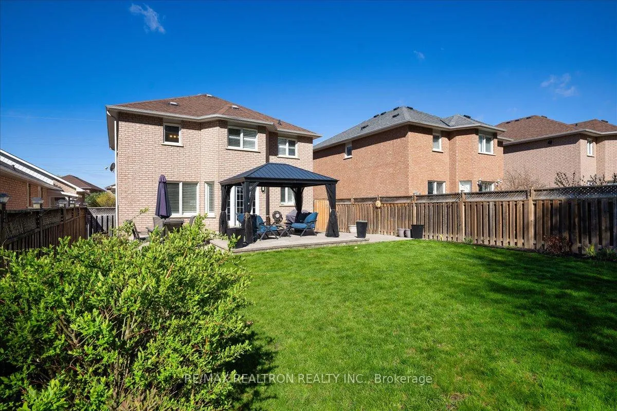 Photo 47 of 29 Campania Court, Vaughan, Elder Mills — HOMEH
