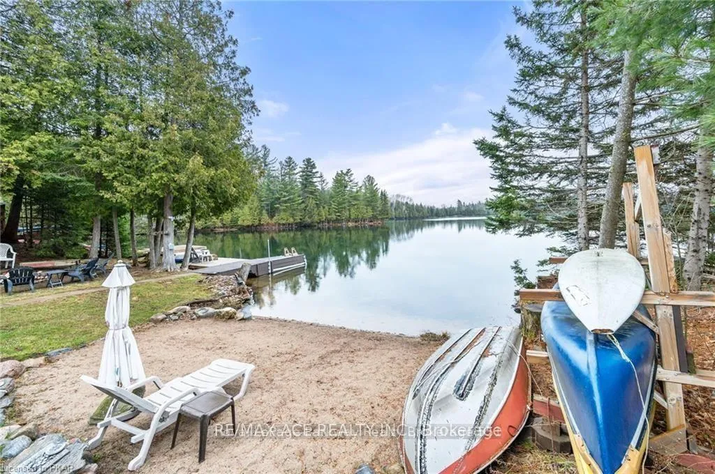 Photo 3 of 1440 Clement Lake Road, Highlands East, Monmouth — HOMEH