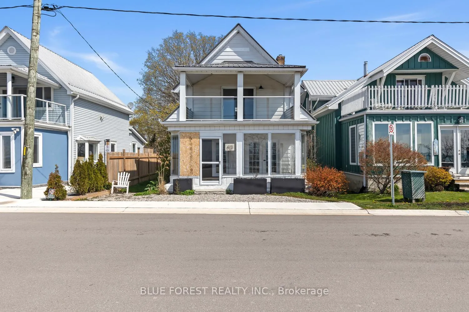 Photo 1 of 413 Front Street, Central Elgin, Port Stanley — HOMEH