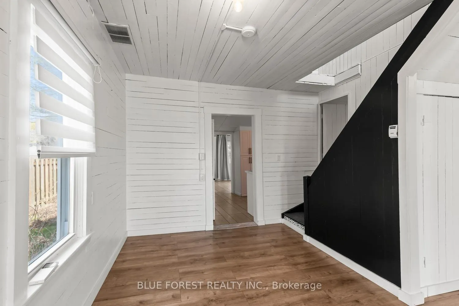 Photo 15 of 413 Front Street, Central Elgin, Port Stanley — HOMEH