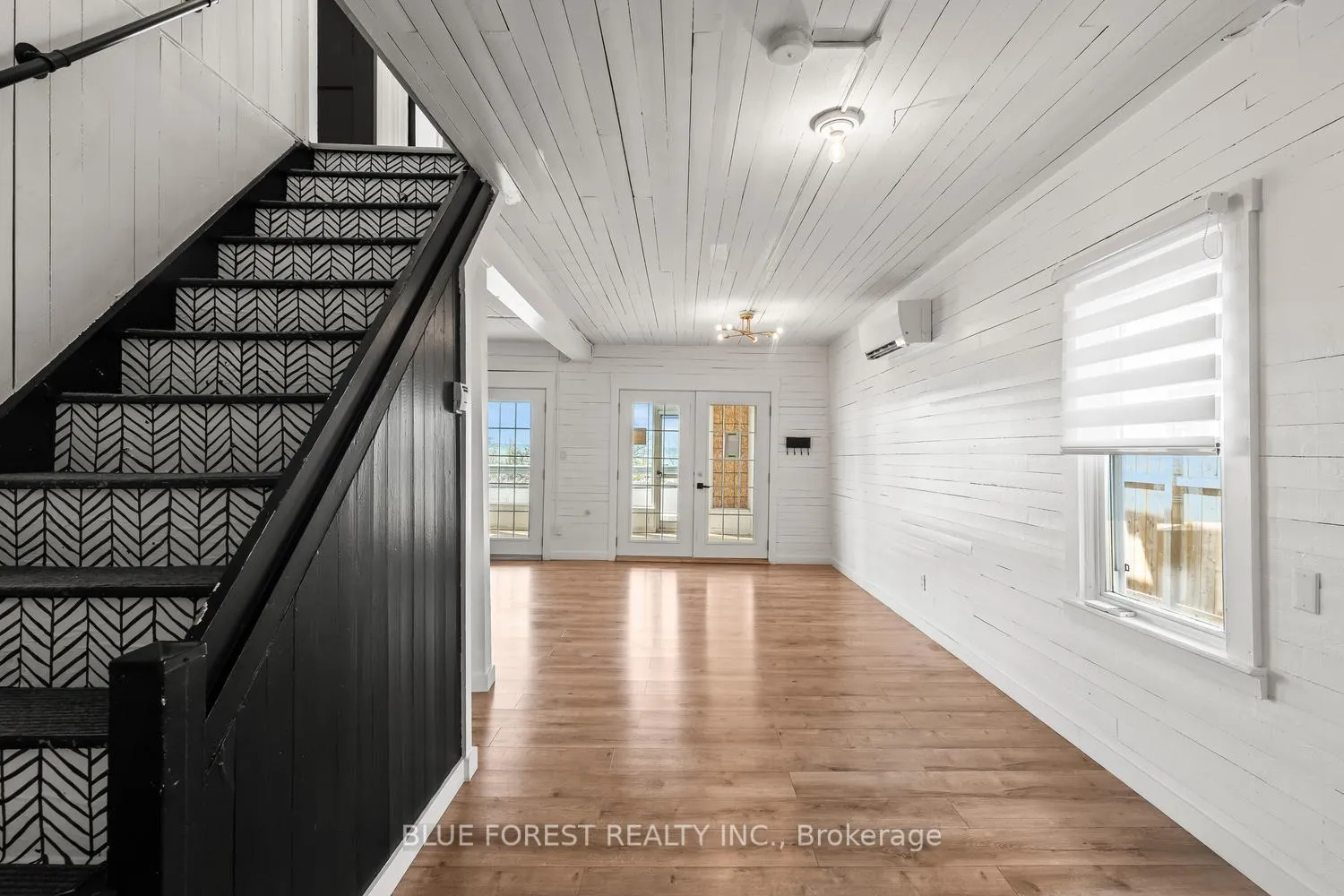 Photo 16 of 413 Front Street, Central Elgin, Port Stanley — HOMEH