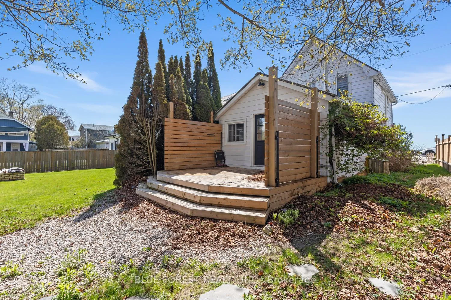 Photo 41 of 413 Front Street, Central Elgin, Port Stanley — HOMEH
