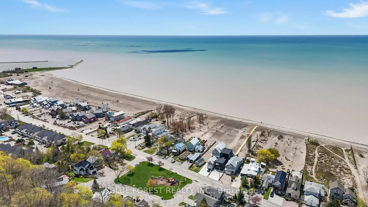 Photo 46 of 413 Front Street, Central Elgin, Port Stanley — HOMEH