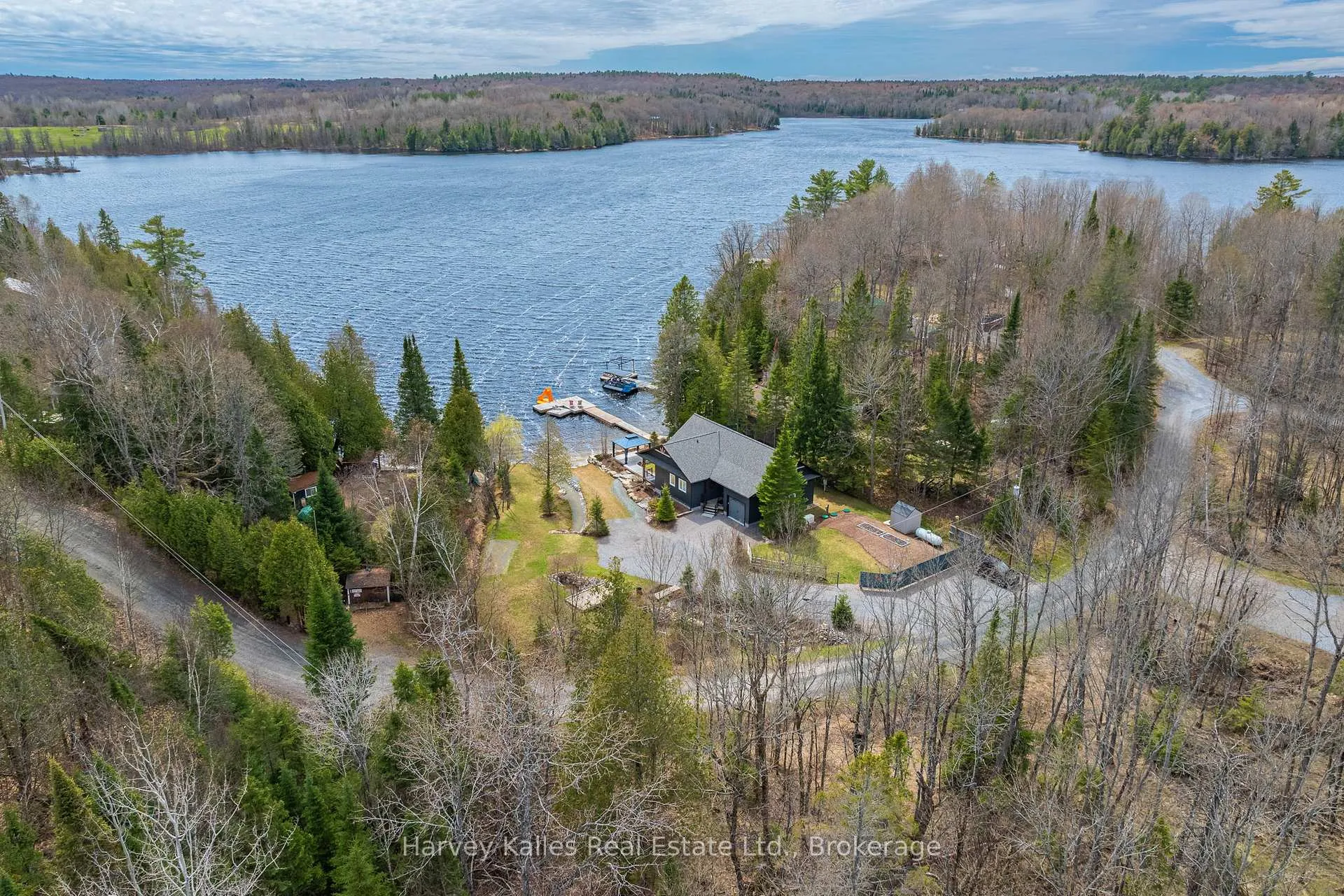 Photo 38 of 40 & 41 Sunset Cove Road, Seguin — HOMEH