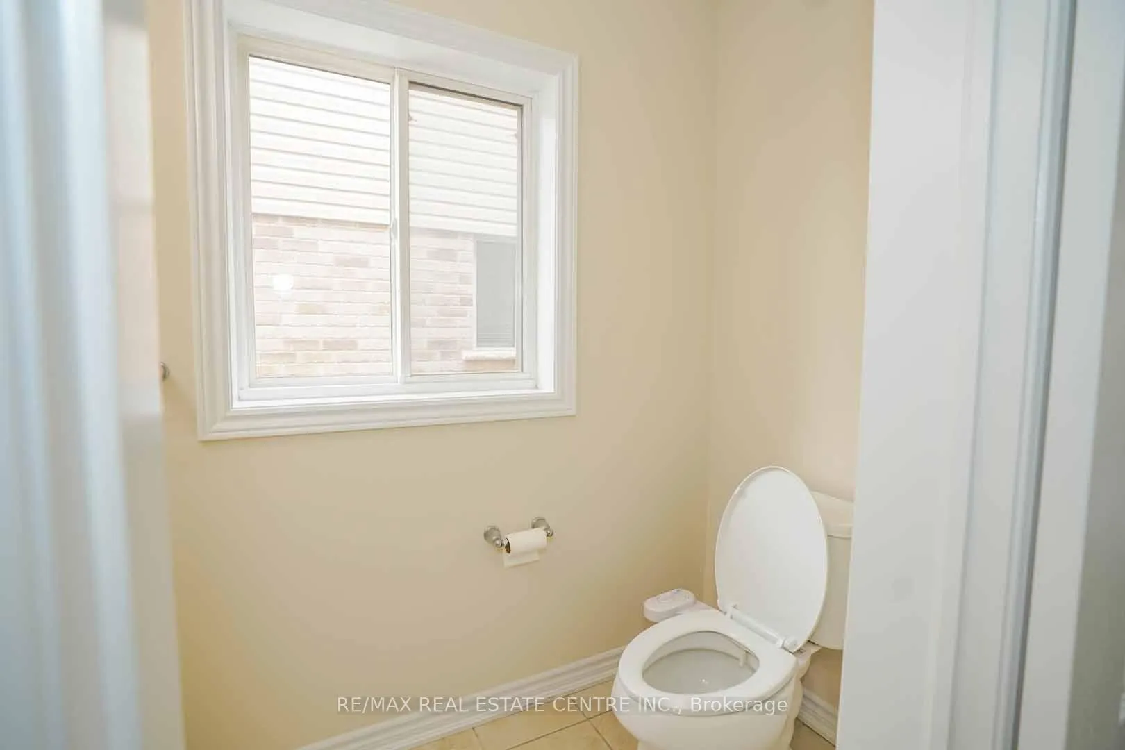 Photo 7 of 454 Starwood Drive, Guelph, Grange Road — HOMEH