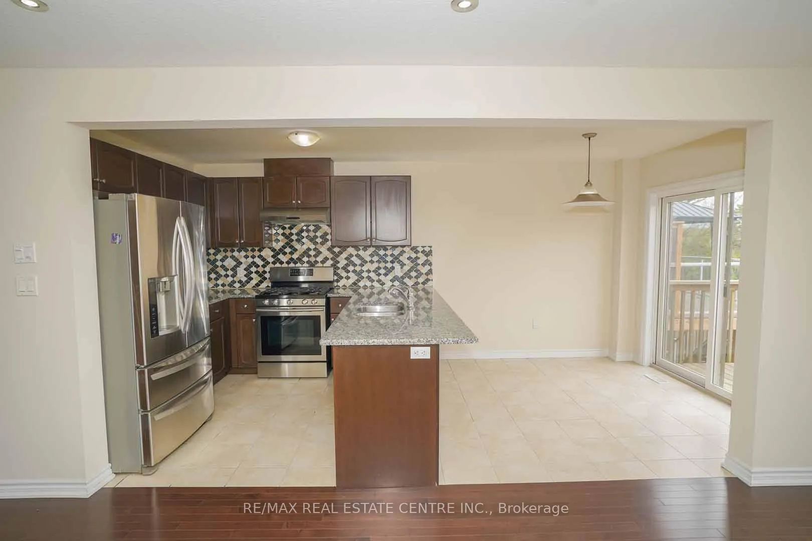 Photo 10 of 454 Starwood Drive, Guelph, Grange Road — HOMEH