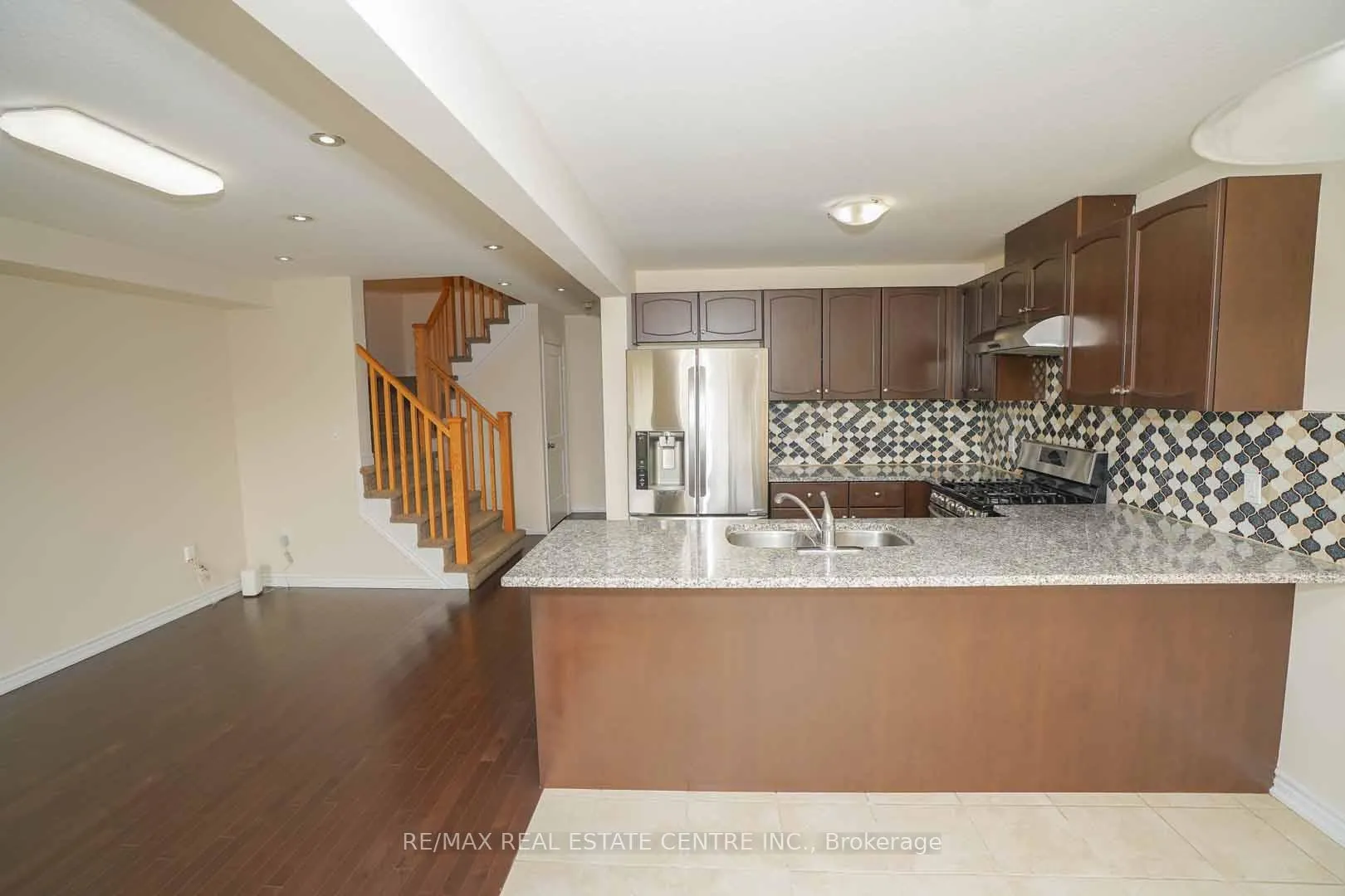 Photo 12 of 454 Starwood Drive, Guelph, Grange Road — HOMEH