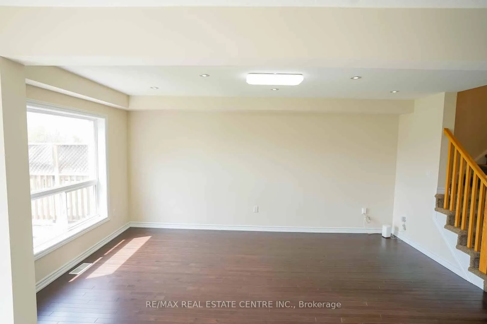 Photo 18 of 454 Starwood Drive, Guelph, Grange Road — HOMEH
