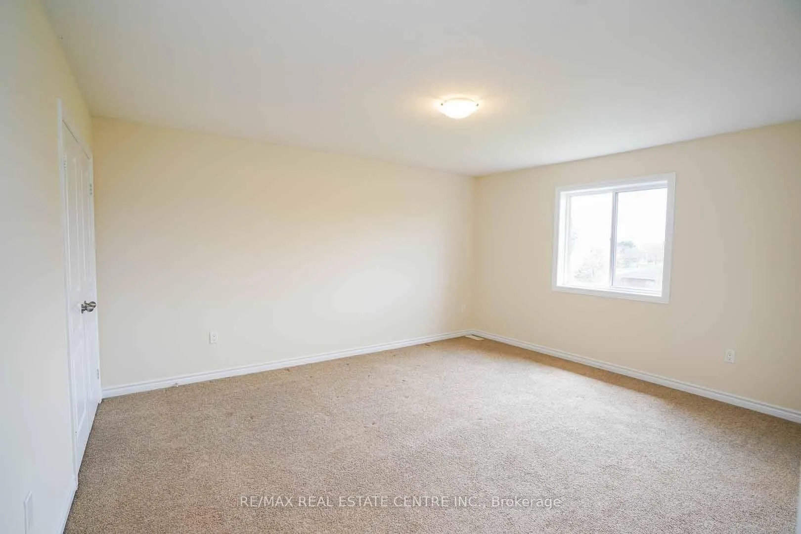 Photo 29 of 454 Starwood Drive, Guelph, Grange Road — HOMEH