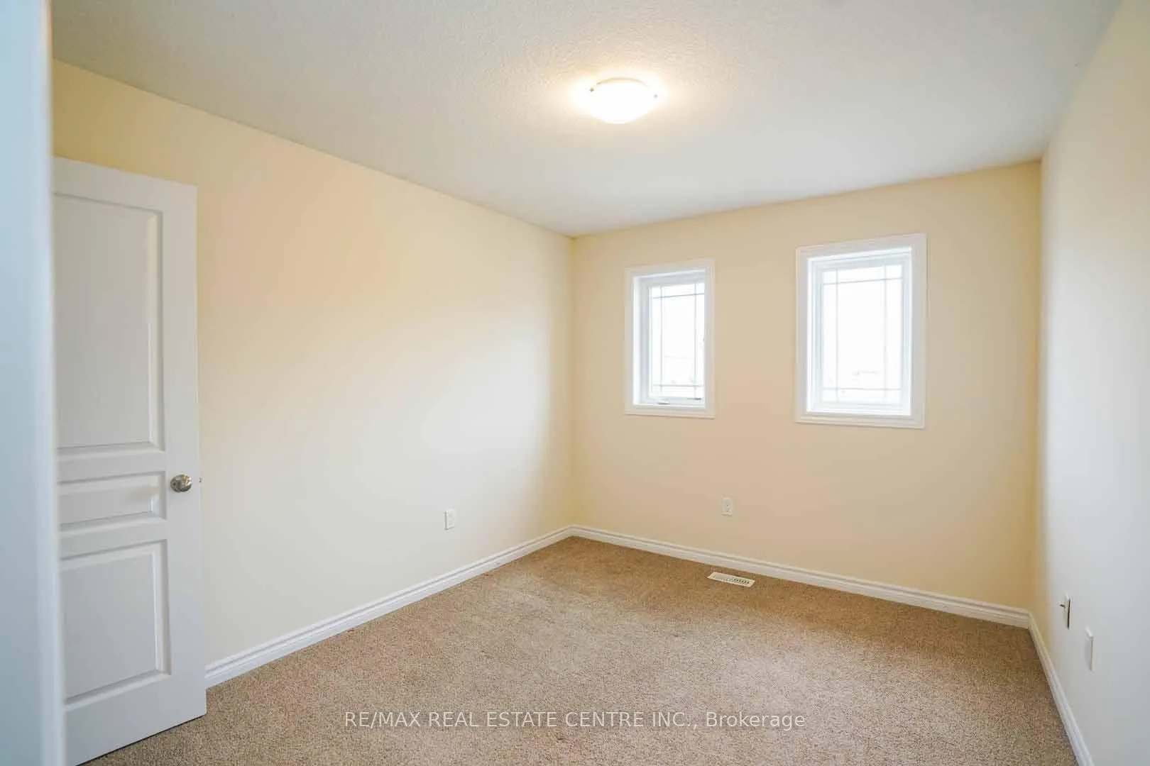 Photo 33 of 454 Starwood Drive, Guelph, Grange Road — HOMEH