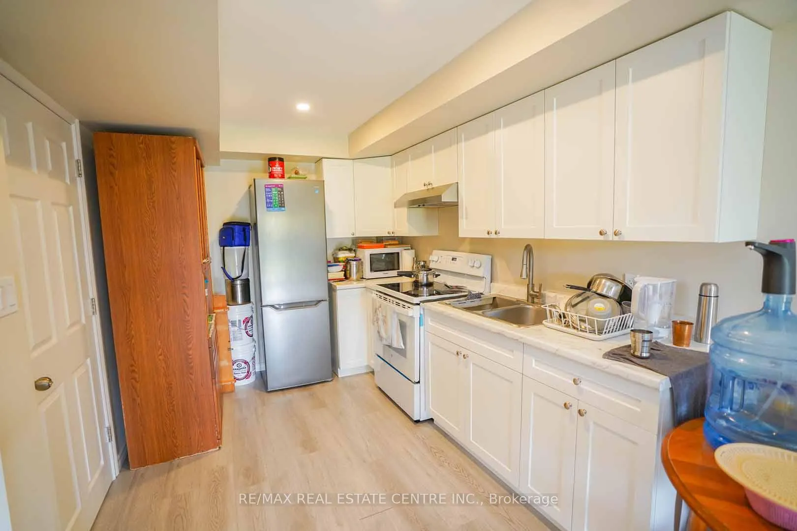 Photo 42 of 454 Starwood Drive, Guelph, Grange Road — HOMEH