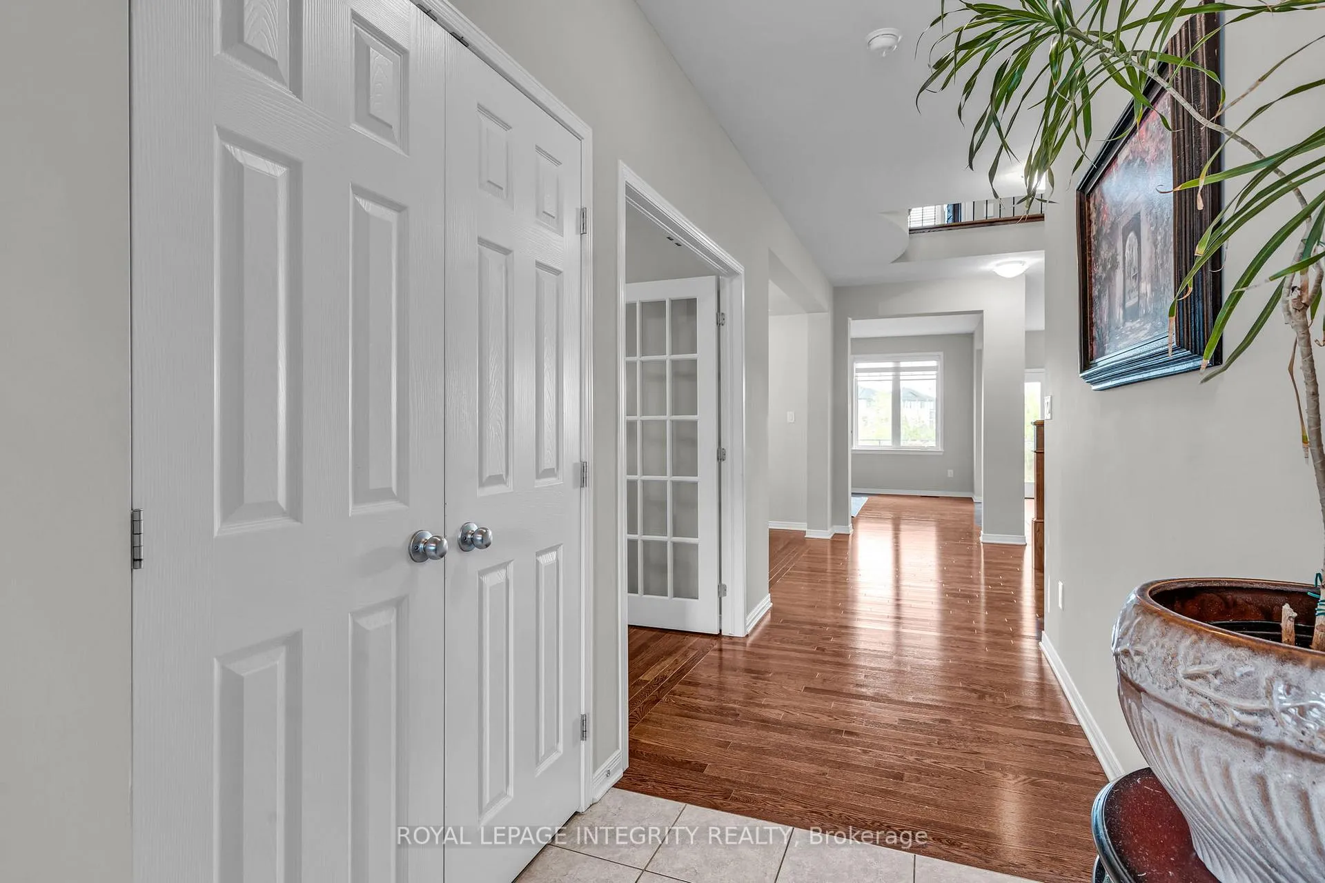 Photo 7 of 367 Andalusian Crescent, Ottawa, Kanata - Emerald Meadows/Trailwest — HOMEH