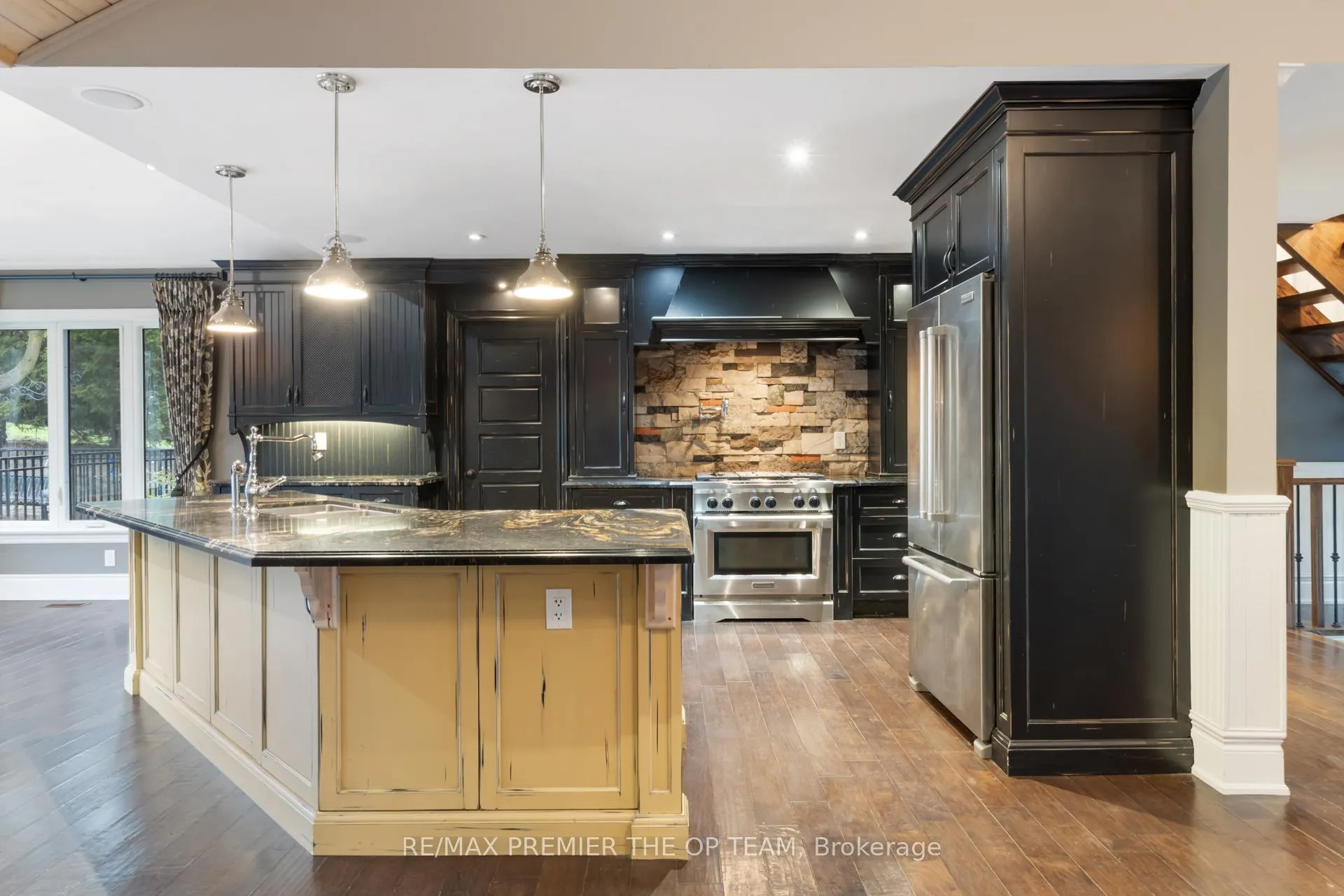 Photo 12 of 16326 The Gore Road, Caledon, Rural Caledon — HOMEH