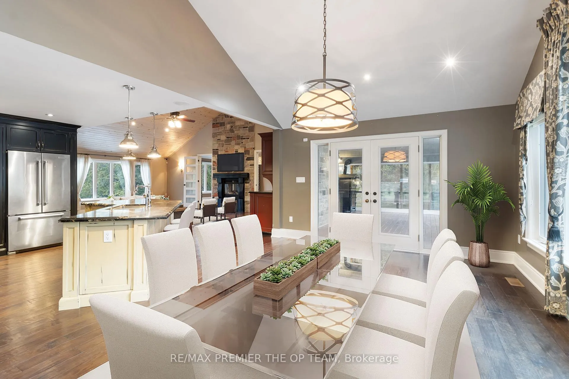 Photo 14 of 16326 The Gore Road, Caledon, Rural Caledon — HOMEH