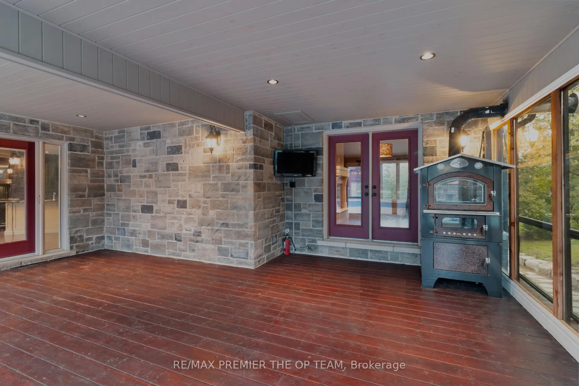 Photo 19 of 16326 The Gore Road, Caledon, Rural Caledon — HOMEH