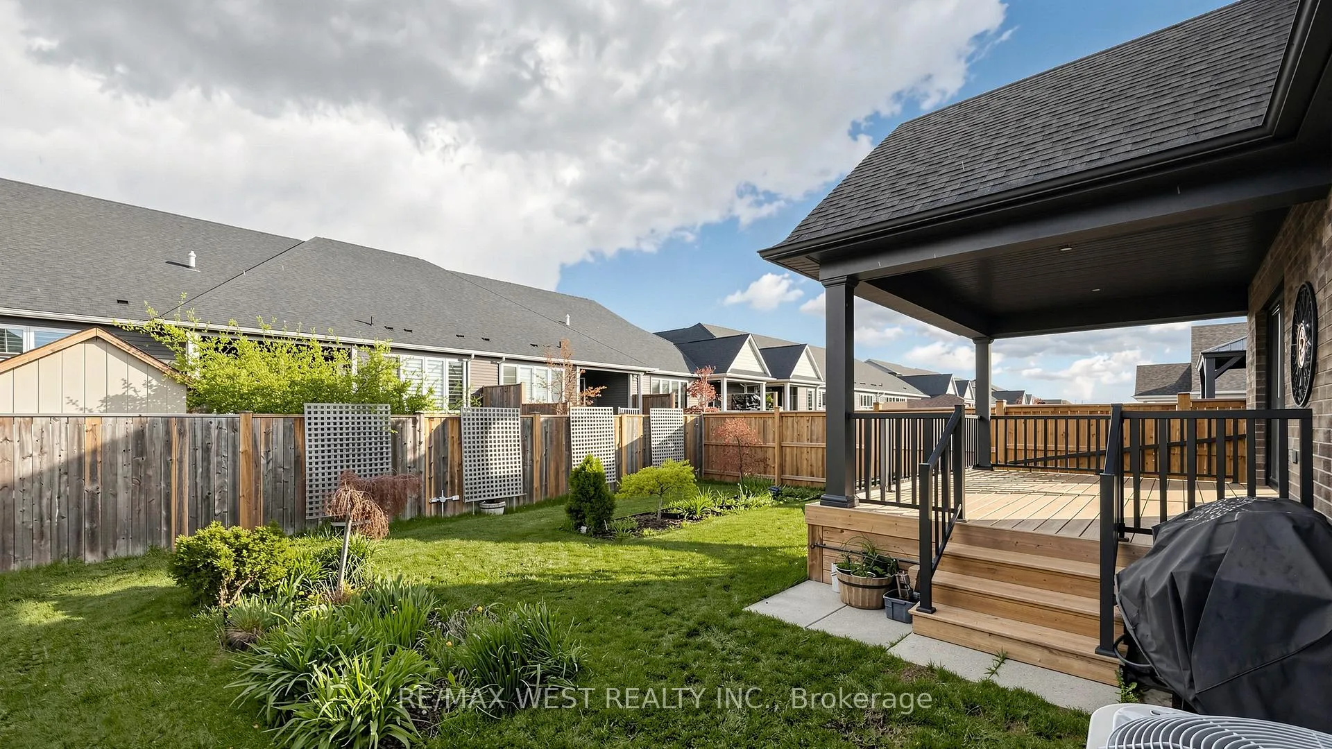 Photo 34 of 20 Secord Street, Thorold, Hurricane/Merrittville — HOMEH
