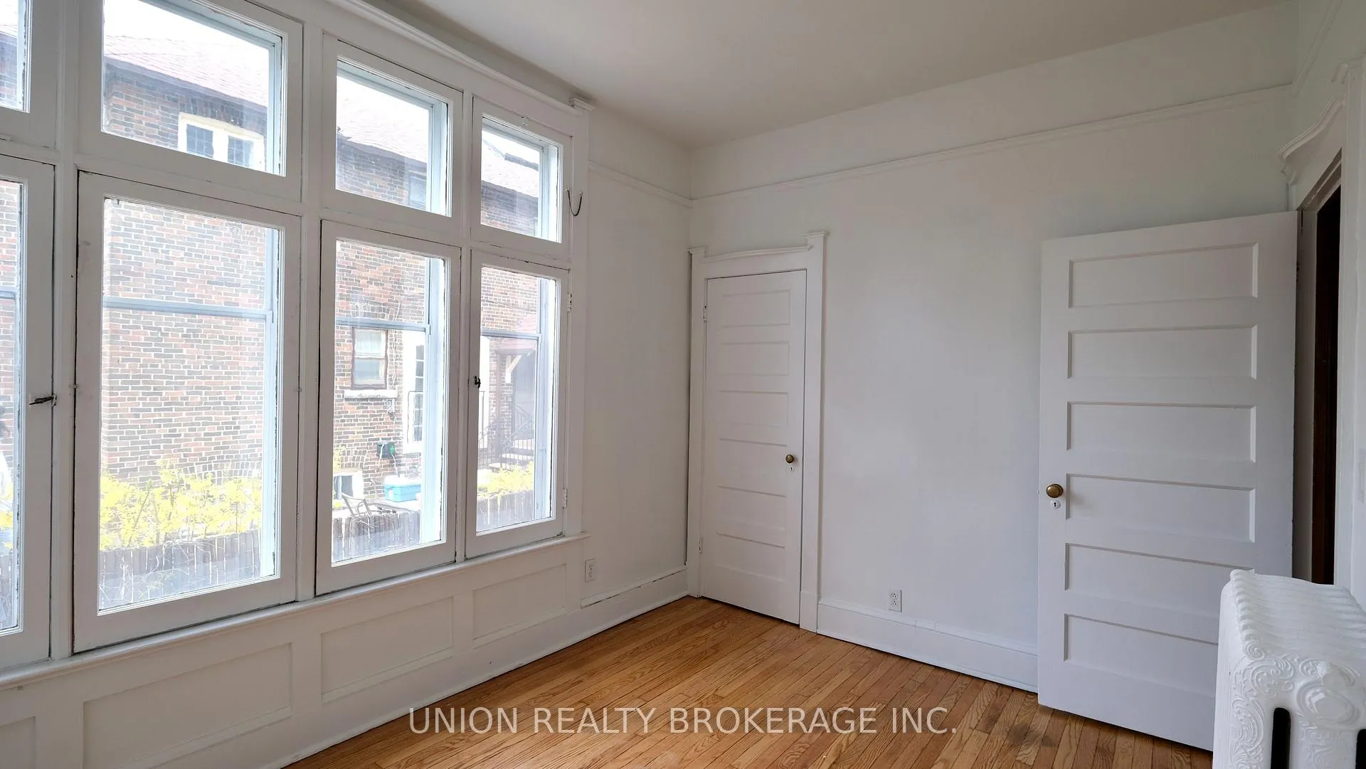 Photo 4 of Unit Main, 46 Benlamond Avenue, Toronto, East End-Danforth — HOMEH