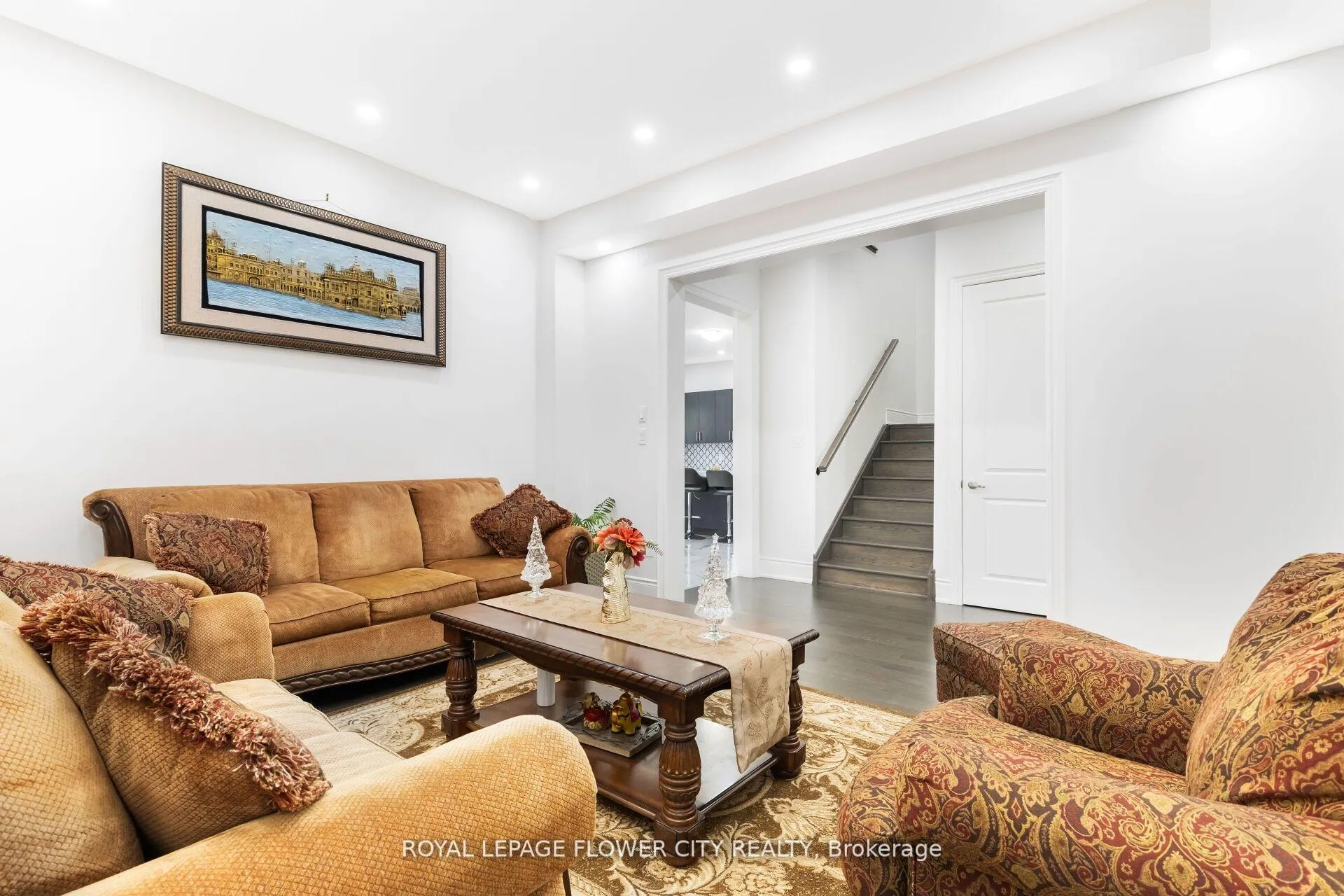 Photo 7 of 48 James Walker Avenue, Caledon, Caledon East — HOMEH