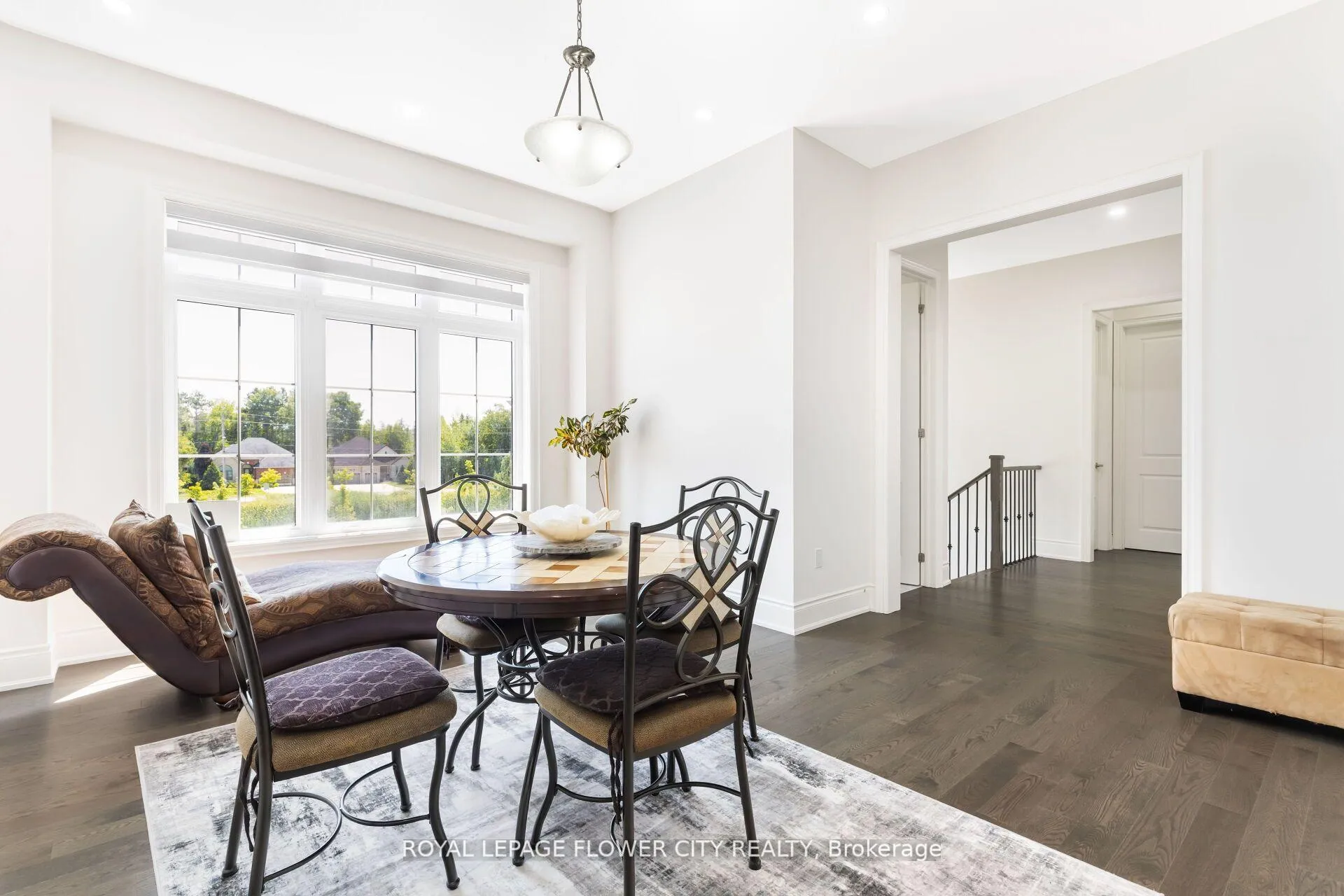 Photo 10 of 48 James Walker Avenue, Caledon, Caledon East — HOMEH