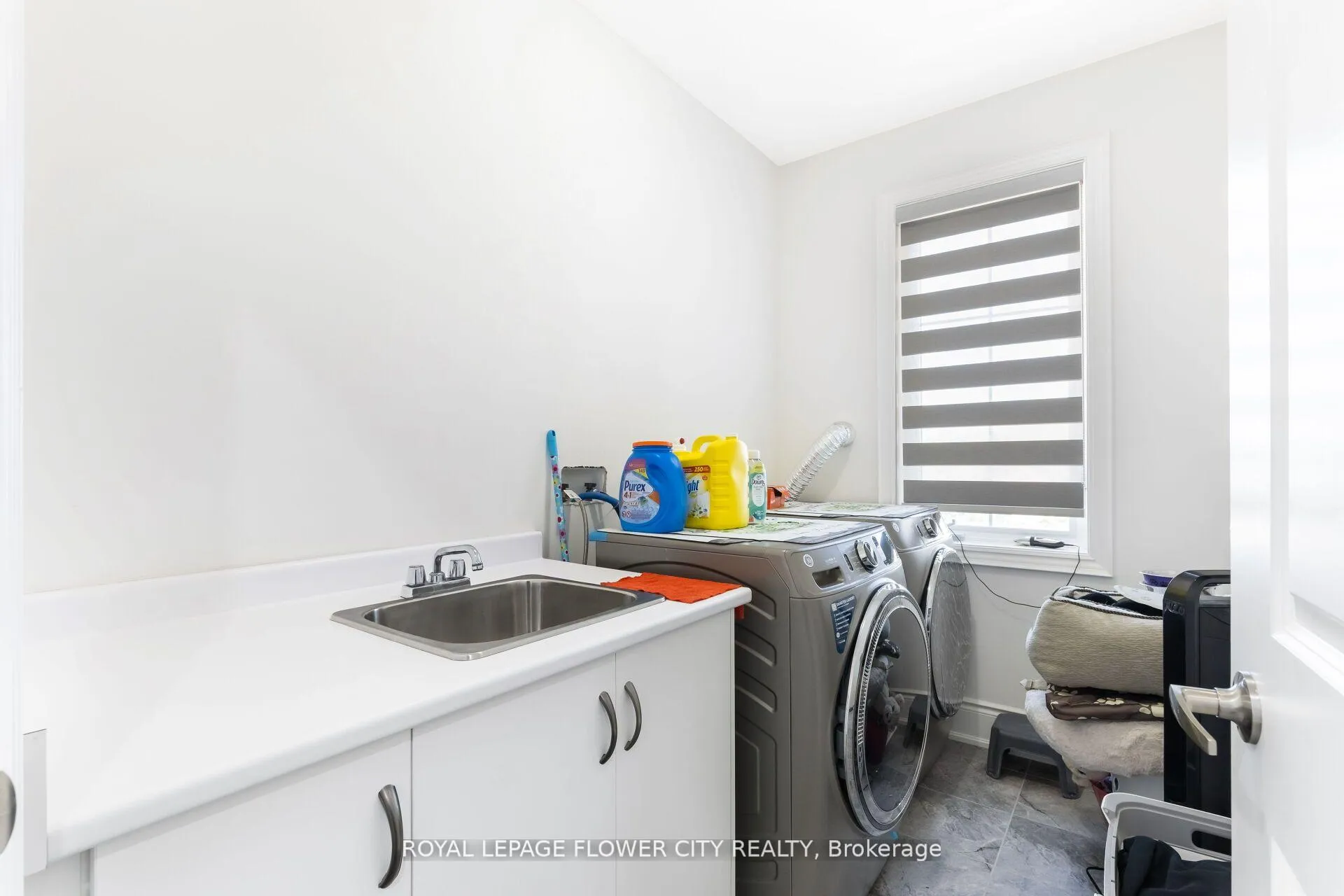 Photo 45 of 48 James Walker Avenue, Caledon, Caledon East — HOMEH