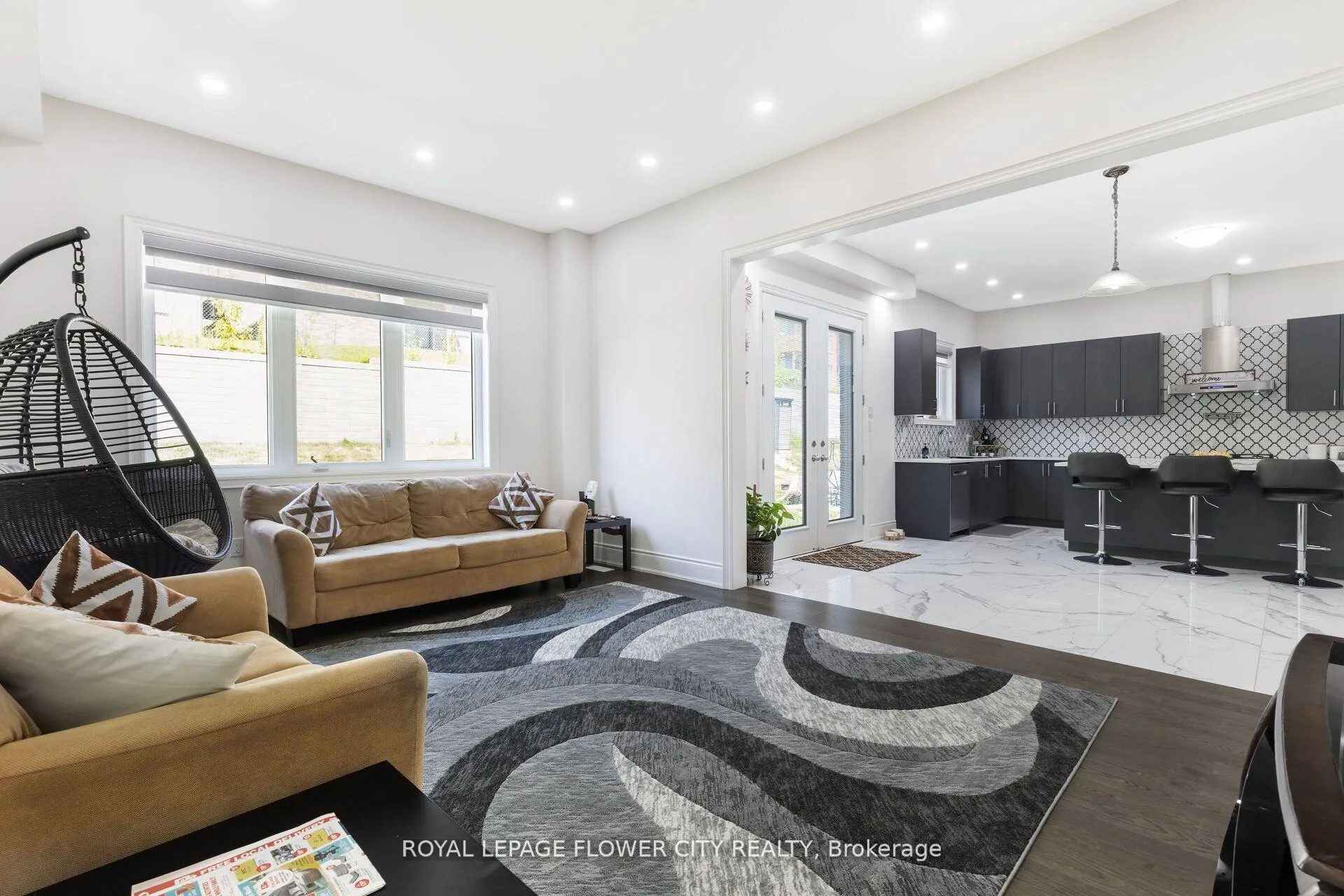 Photo 48 of 48 James Walker Avenue, Caledon, Caledon East — HOMEH