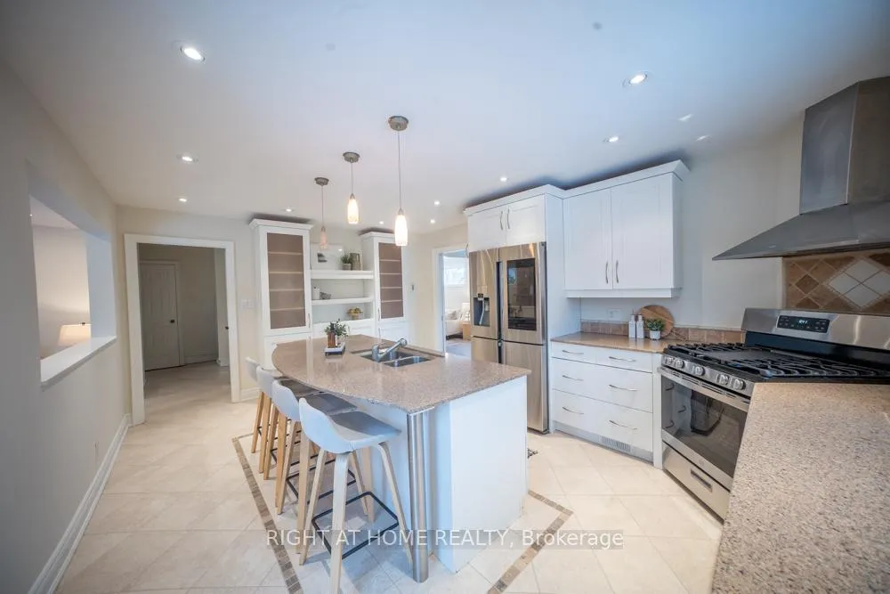Photo 9 of 155 Cheverie Street, Oakville, Ford — HOMEH