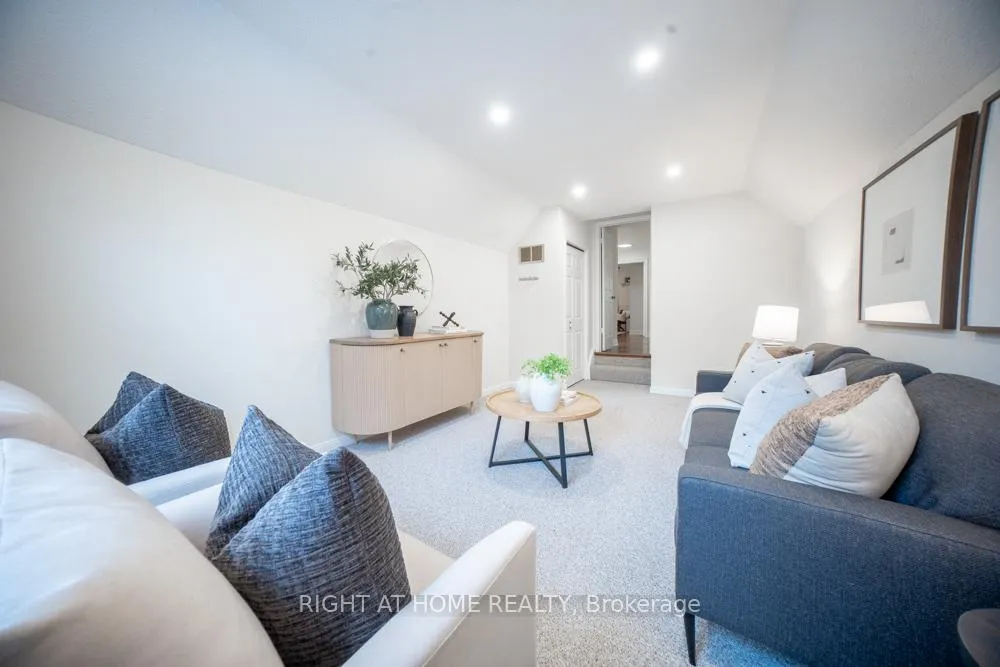 Photo 20 of 155 Cheverie Street, Oakville, Ford — HOMEH