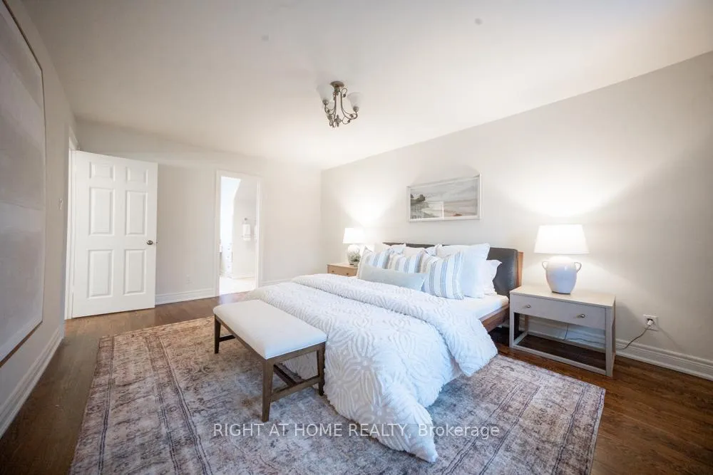 Photo 25 of 155 Cheverie Street, Oakville, Ford — HOMEH