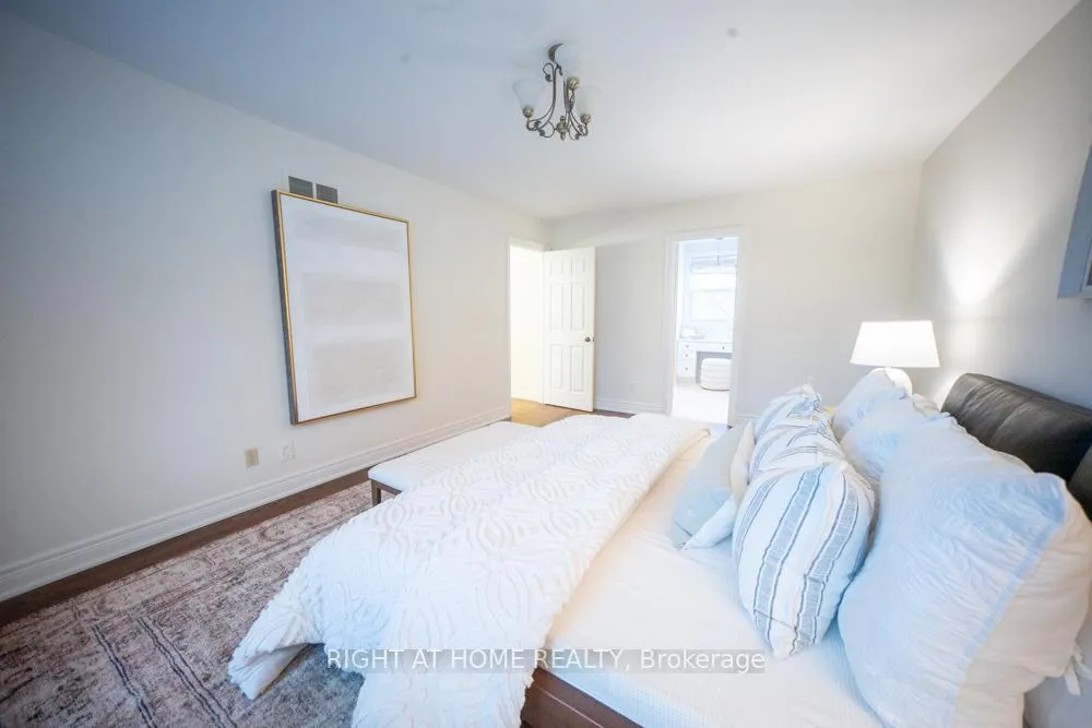 Photo 27 of 155 Cheverie Street, Oakville, Ford — HOMEH