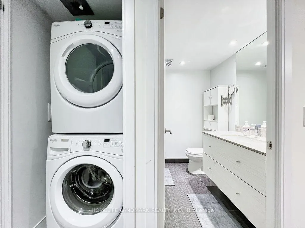 Photo 5 of Unit 1620, 525 Adelaide Street W, Toronto, Waterfront Communities — HOMEH