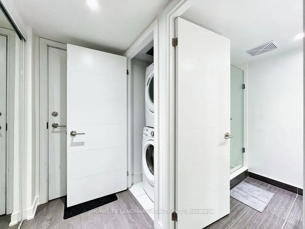 Photo 6 of Unit 1620, 525 Adelaide Street W, Toronto, Waterfront Communities — HOMEH