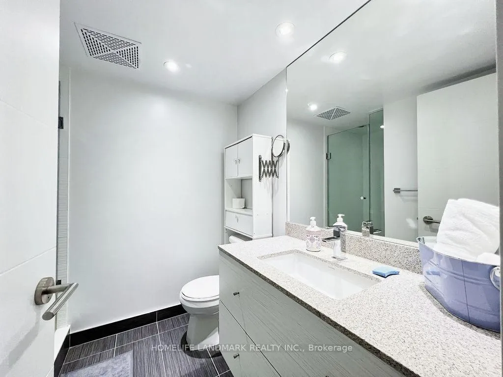 Photo 10 of Unit 1620, 525 Adelaide Street W, Toronto, Waterfront Communities — HOMEH