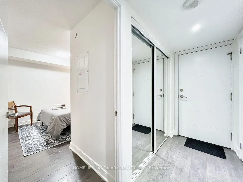 Photo 14 of Unit 1620, 525 Adelaide Street W, Toronto, Waterfront Communities — HOMEH