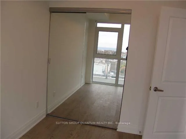 Photo 14 of Unit 1406, 55 Speers Road, Oakville, Central — HOMEH