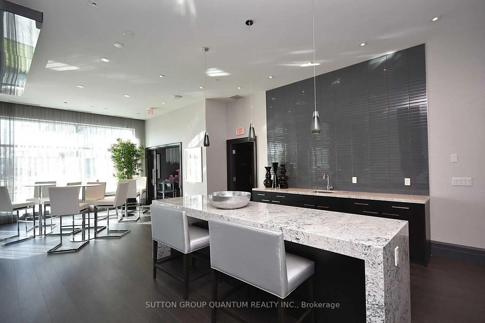Photo 29 of Unit 1406, 55 Speers Road, Oakville, Central — HOMEH