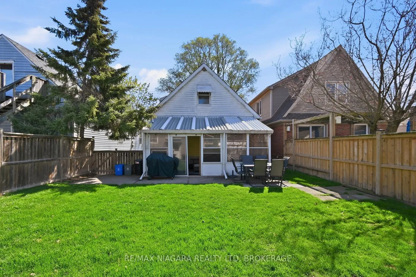 Photo 21 of 85 Wiley Street, St. Catharines, Downtown — HOMEH