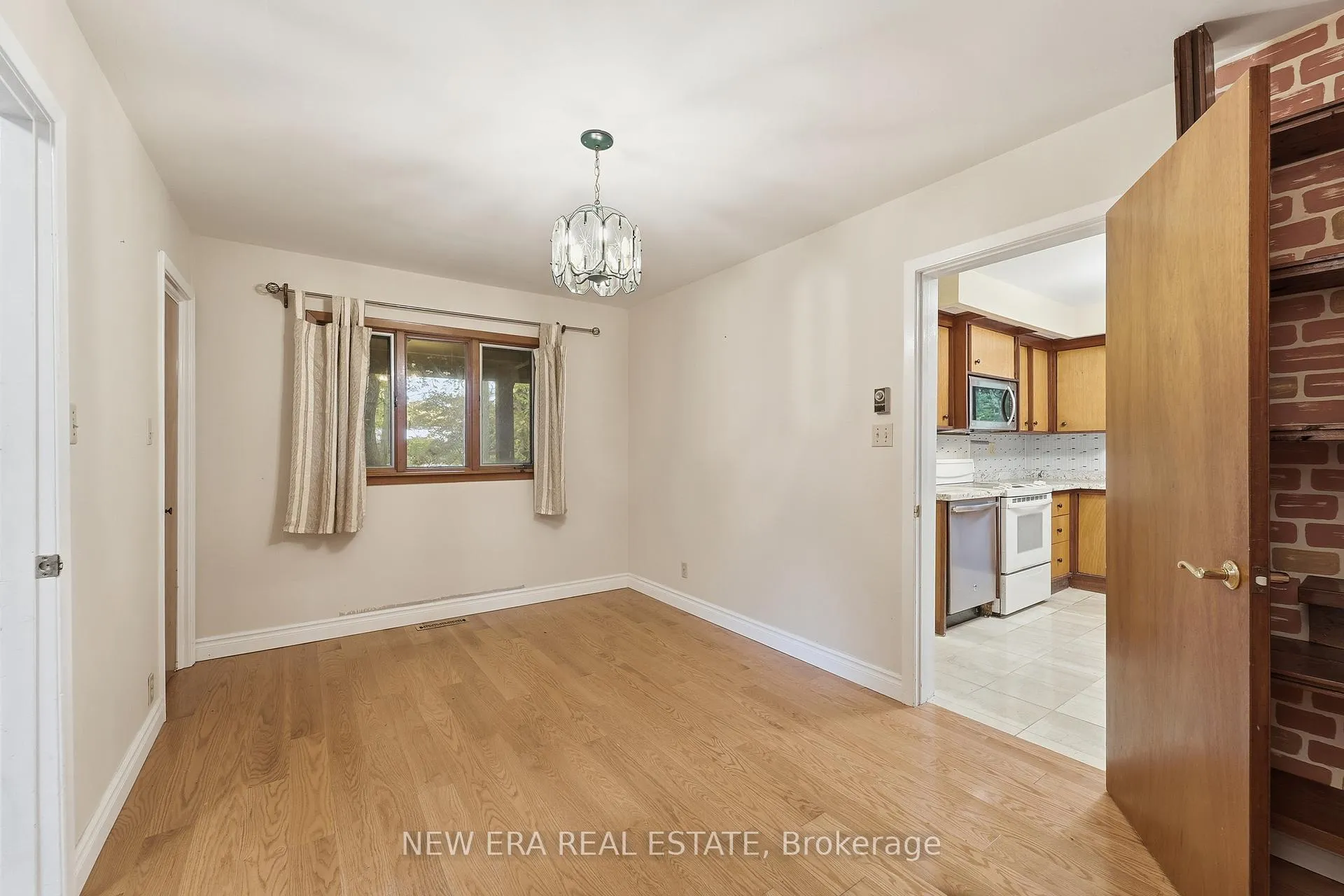 Photo 15 of 508 Cliffview Road, Pickering, West Shore — HOMEH