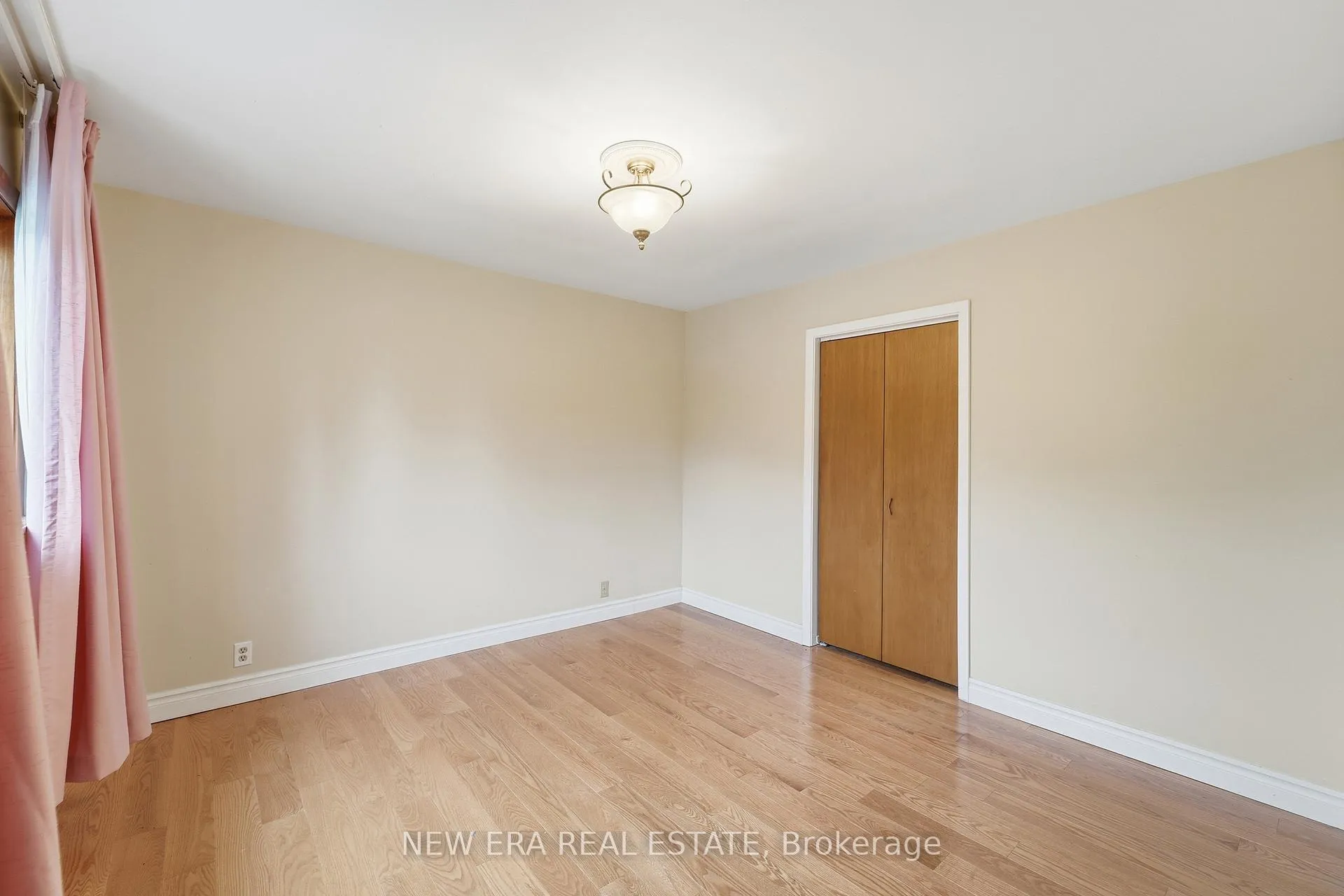 Photo 23 of 508 Cliffview Road, Pickering, West Shore — HOMEH