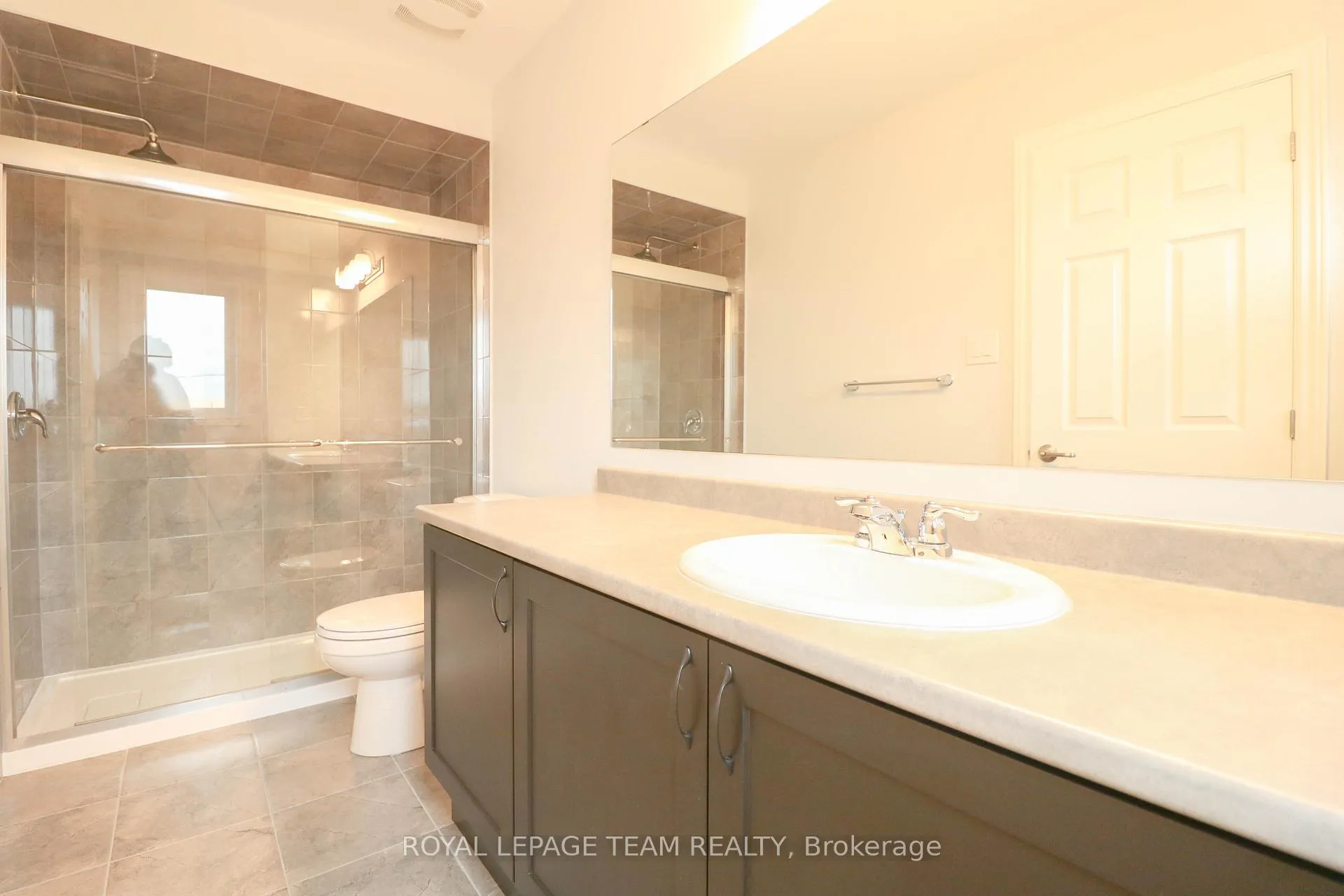 Photo 15 of 524 Culdaff Road, Ottawa, Stittsville (North) — HOMEH