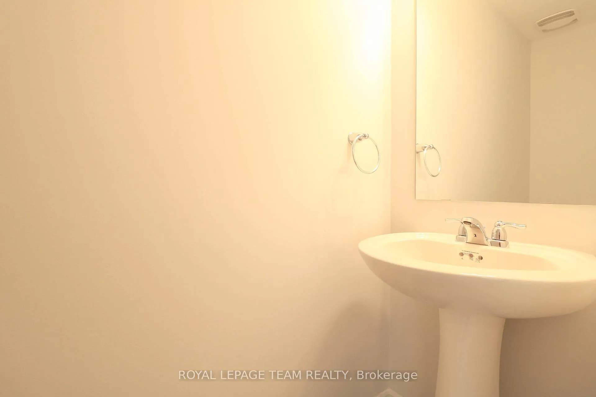 Photo 21 of 524 Culdaff Road, Ottawa, Stittsville (North) — HOMEH