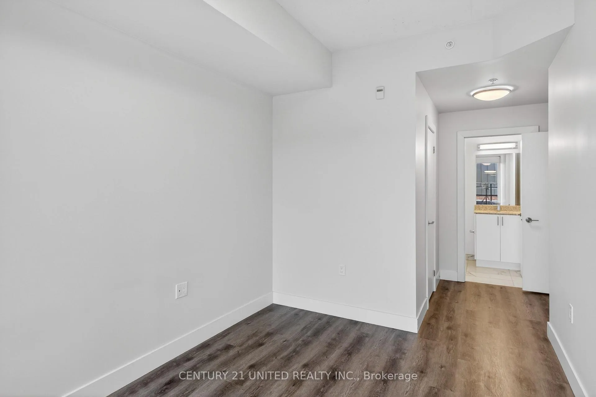 Photo 11 of Unit 501, 475 George Street N, Peterborough, Town Ward 3 — HOMEH