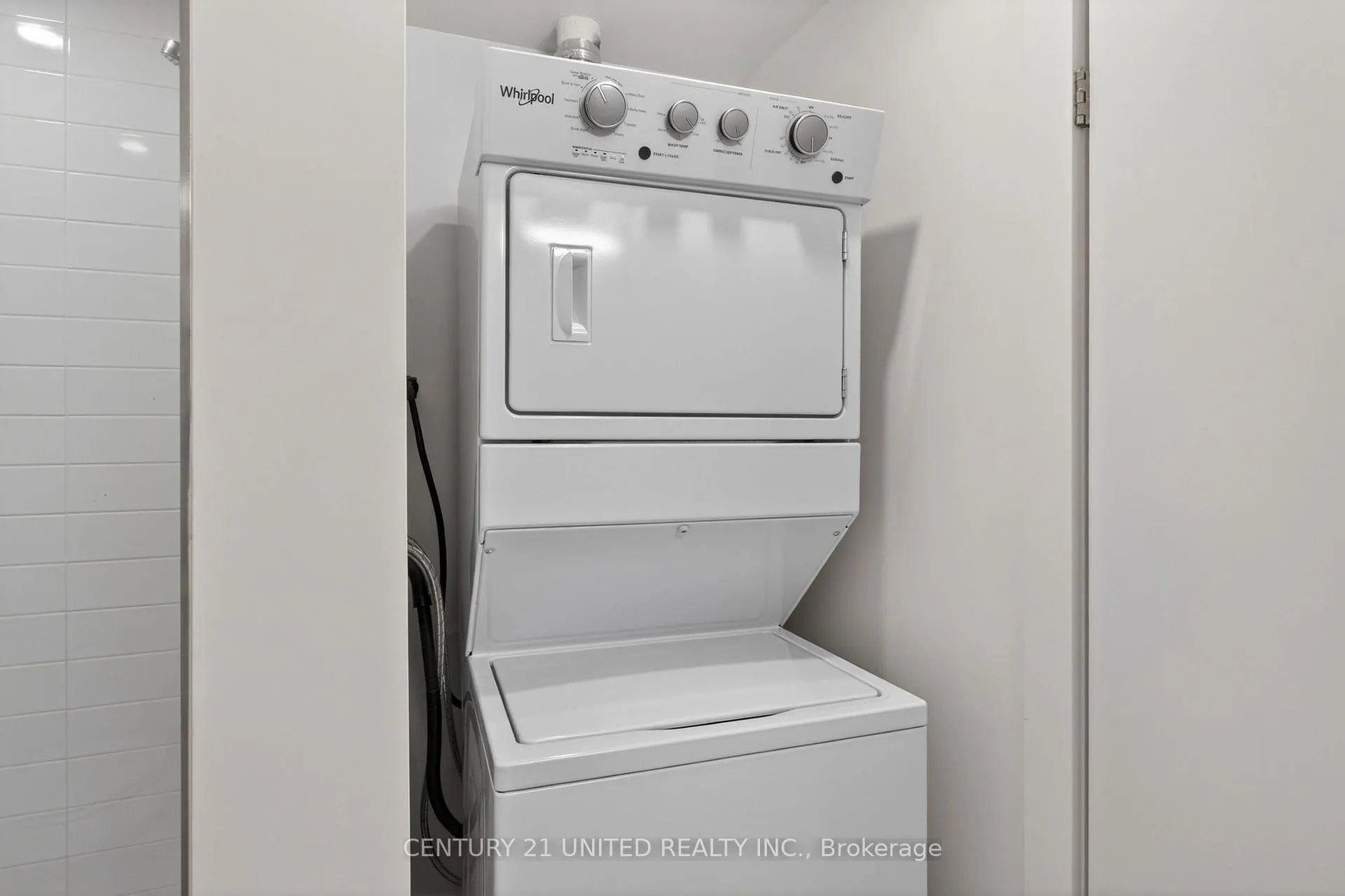 Photo 14 of Unit 501, 475 George Street N, Peterborough, Town Ward 3 — HOMEH