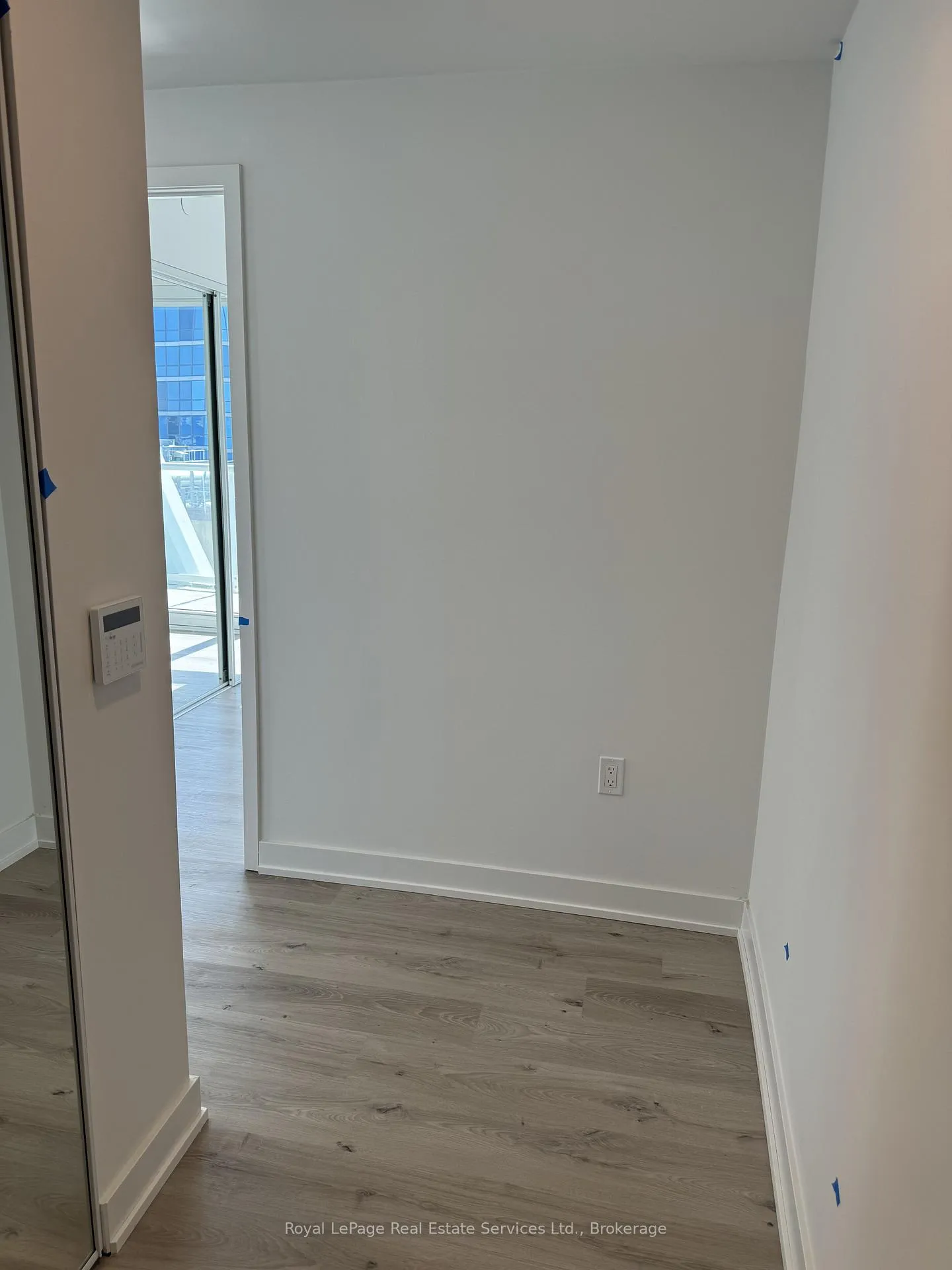 Photo 16 of Unit 1814, 230 Simcoe Street, Toronto, Kensington-Chinatown — HOMEH