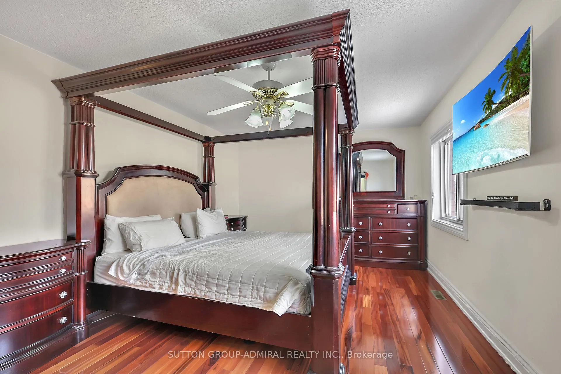 Photo 16 of 43 Newark Way, Brampton, Fletcher's Meadow — HOMEH